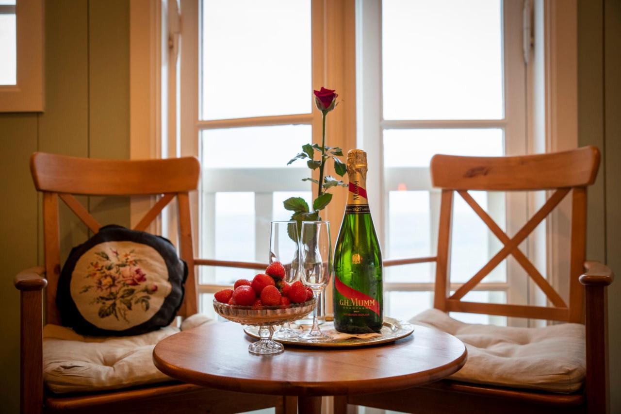 Hotel Flatey Flatey  Ngoại thất bức ảnh